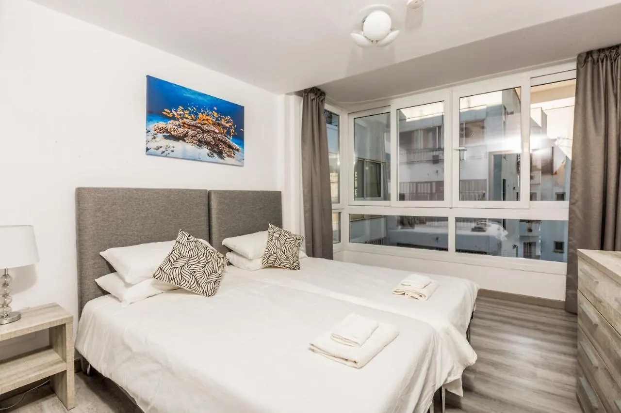 Modern Marbella City Apartment, Old Town